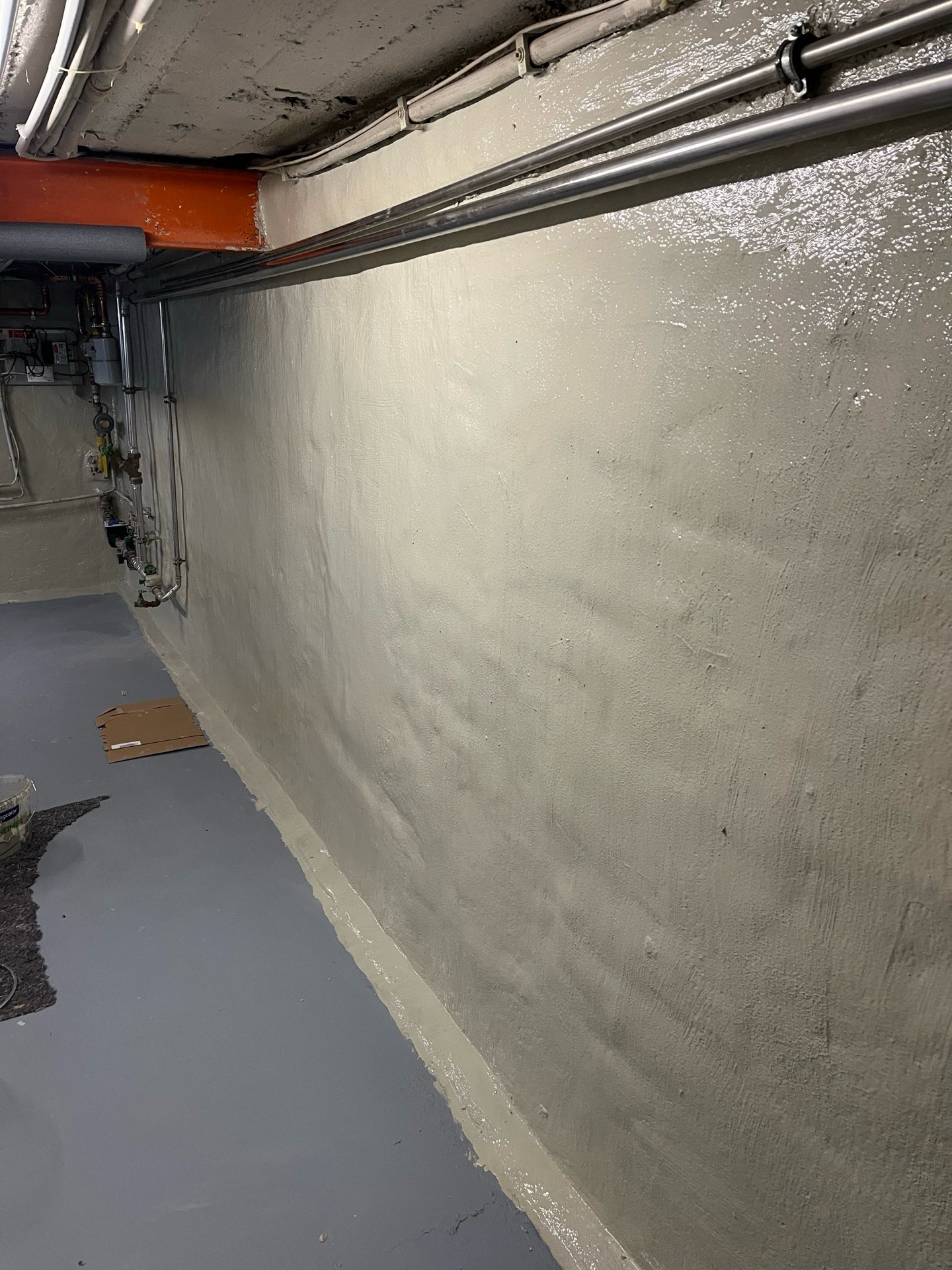 abgedichtete Kellerwand nach Innenabdichtung