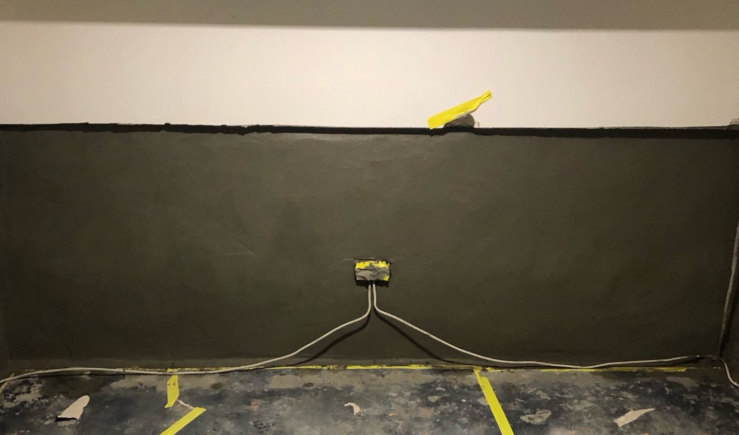 Kellerabdichtung von innen mit Dry Wall Solution an Kellerwand